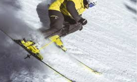 Top 5 Best Earbuds for Skiing | Elevate Your Slopes Experience 4 Best earbuds for skiing in 2025 best handphones for skiing in 2025